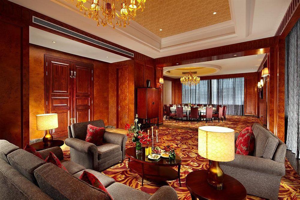 Jurong Yukun New Century Hotel Jiangsu Exteriér fotografie